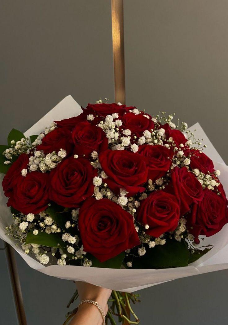 BirchShoreSunrise workshop space where corporate flower arrangements are designed and prepared for business delivery